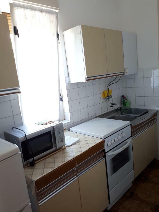 Apartman Ivan Apartment Пула Екстериор снимка