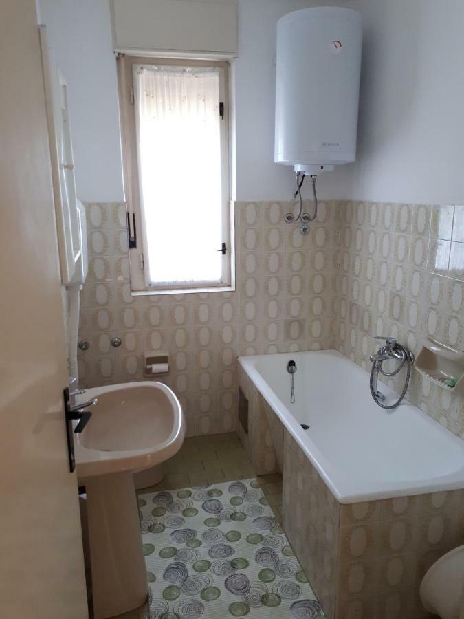 Apartman Ivan Apartment Пула Екстериор снимка